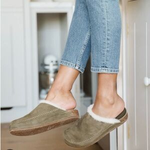 Jenni Kayne Shearling-Lined Moc Clog Size 38 EU/Size 8 US Made In Italy